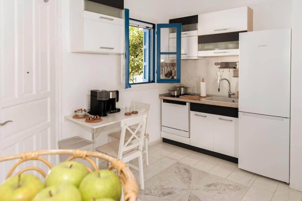 Zen Milos Green Apple Pollonia Exterior photo